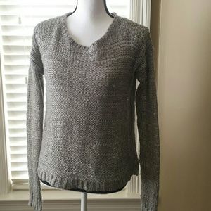 Very lightweight sweater !!